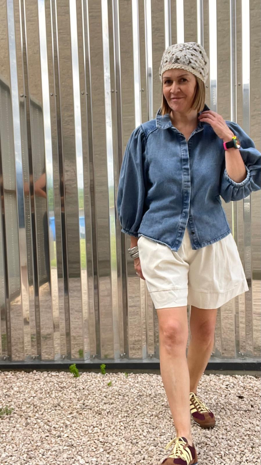 Short foulard