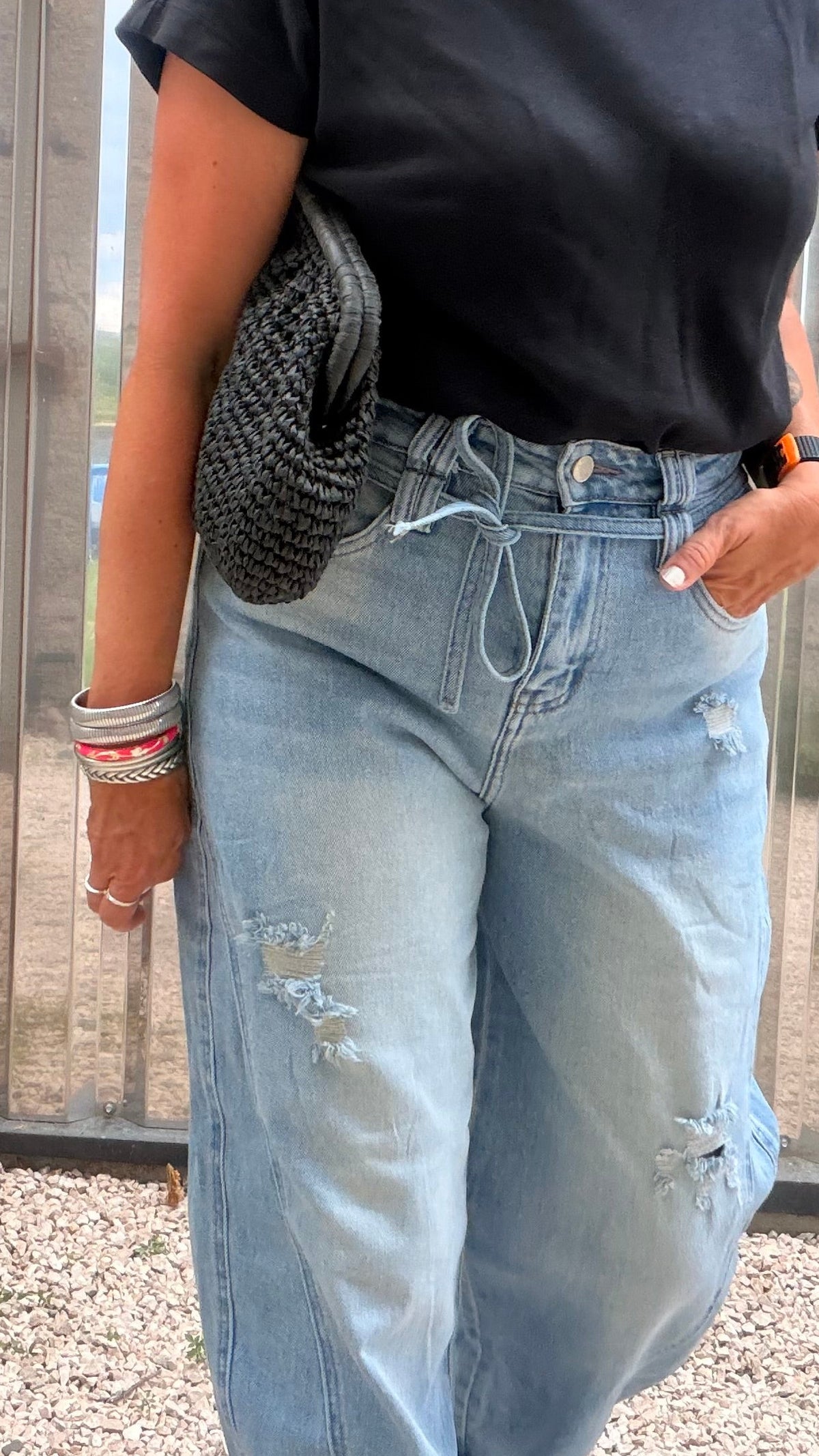 Jean loose