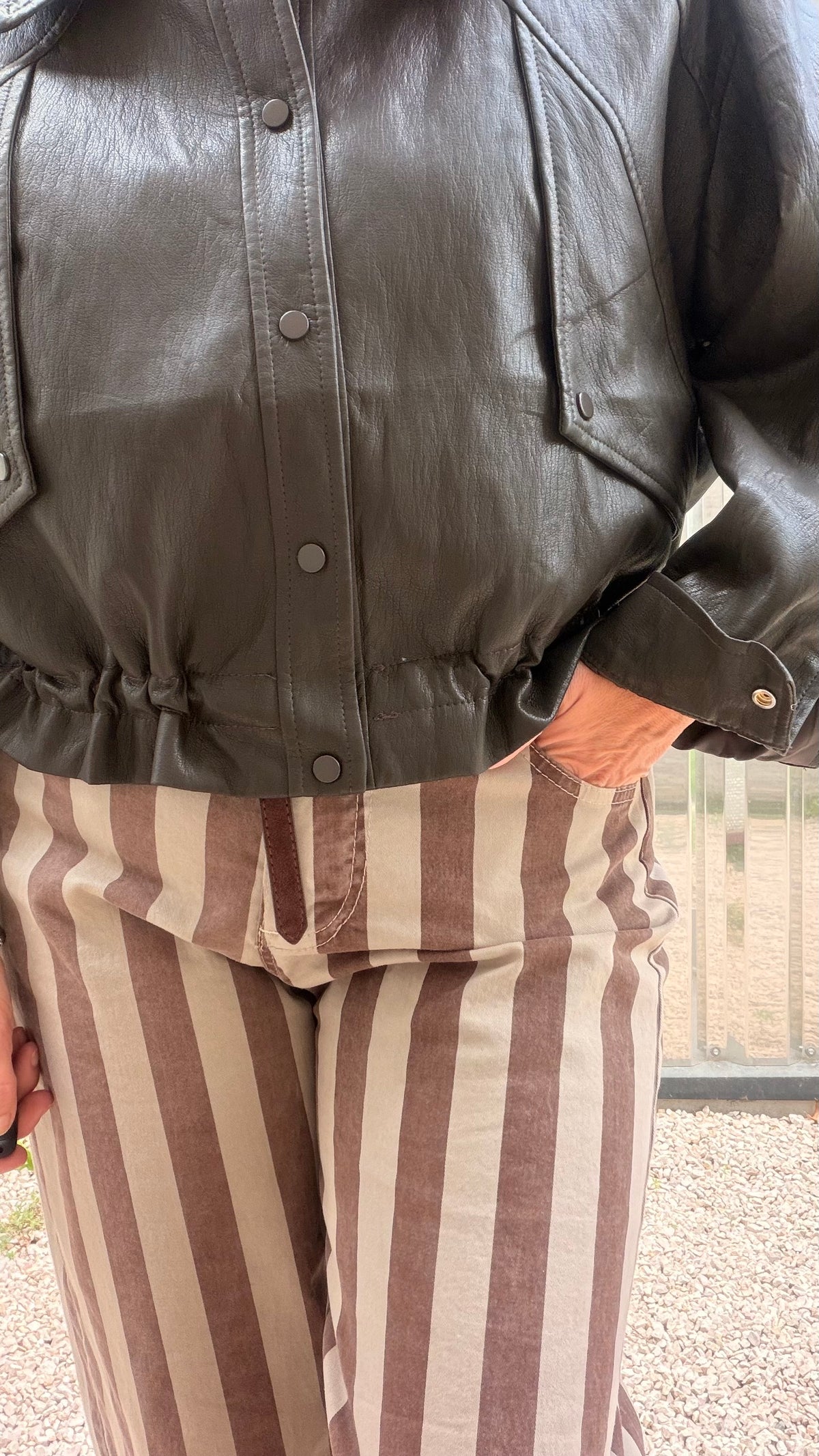 Veste June