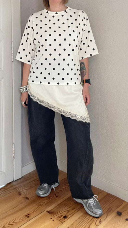T-Shirt asymétrique à pois blanc
